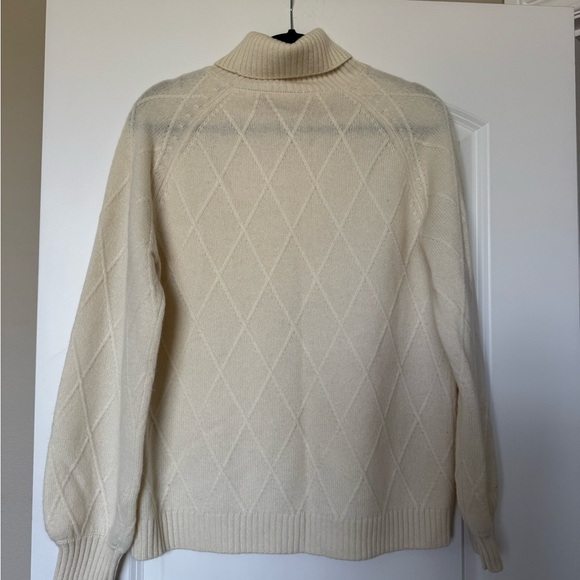 LILYSILK Cream 100% cashmere Turtleneck Sweater - Picture 4 of 4